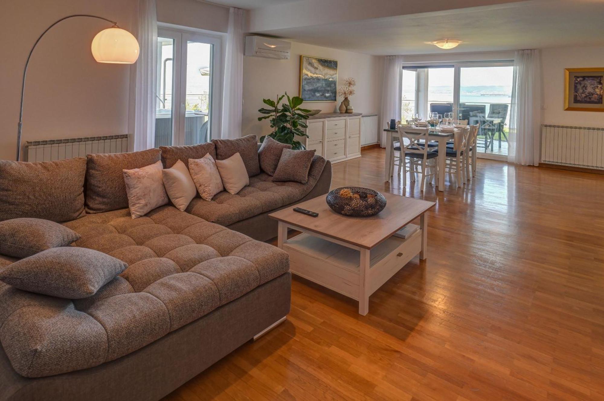 Apartma Bellavista Izola Esterno foto