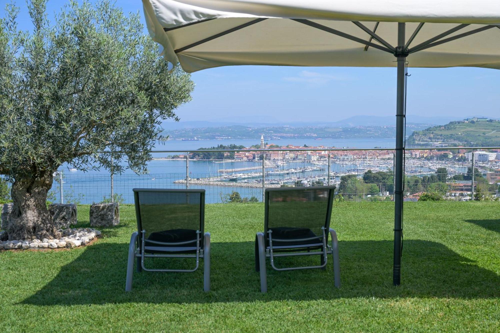 Apartma Bellavista Izola Esterno foto